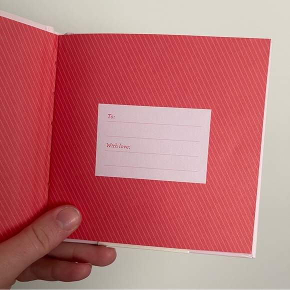 ⭐️3/$25⭐️ NWT “I 🩷 US” Fill-In Memory Book - Picture 2 of 6